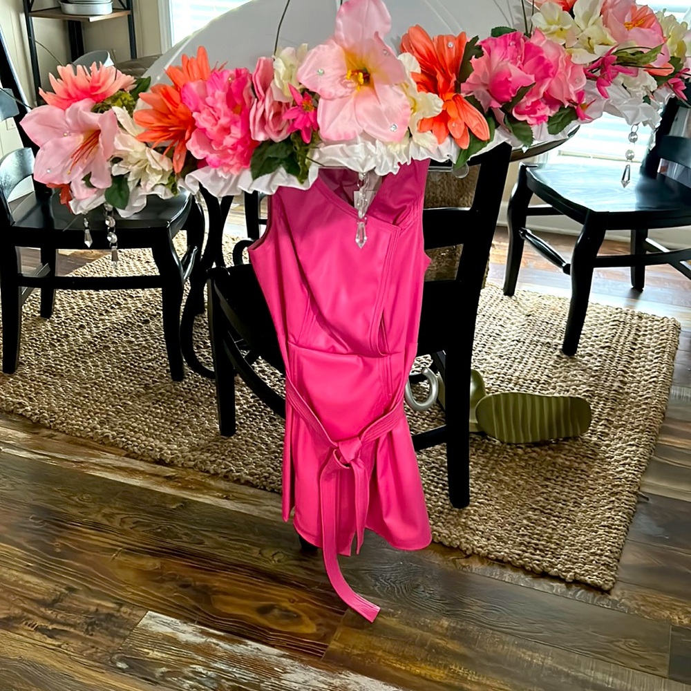 🌸 GIANT Parasol, custom-made with matching dress PAGEANT 0-2 XS